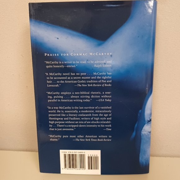 Book- Cormac McCarthy - The Passenger Hardcover Novdl - Picture 2 of 6